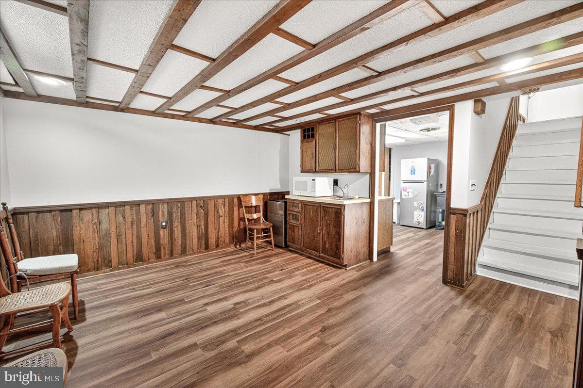 10408 Huntley Avenue photo 12