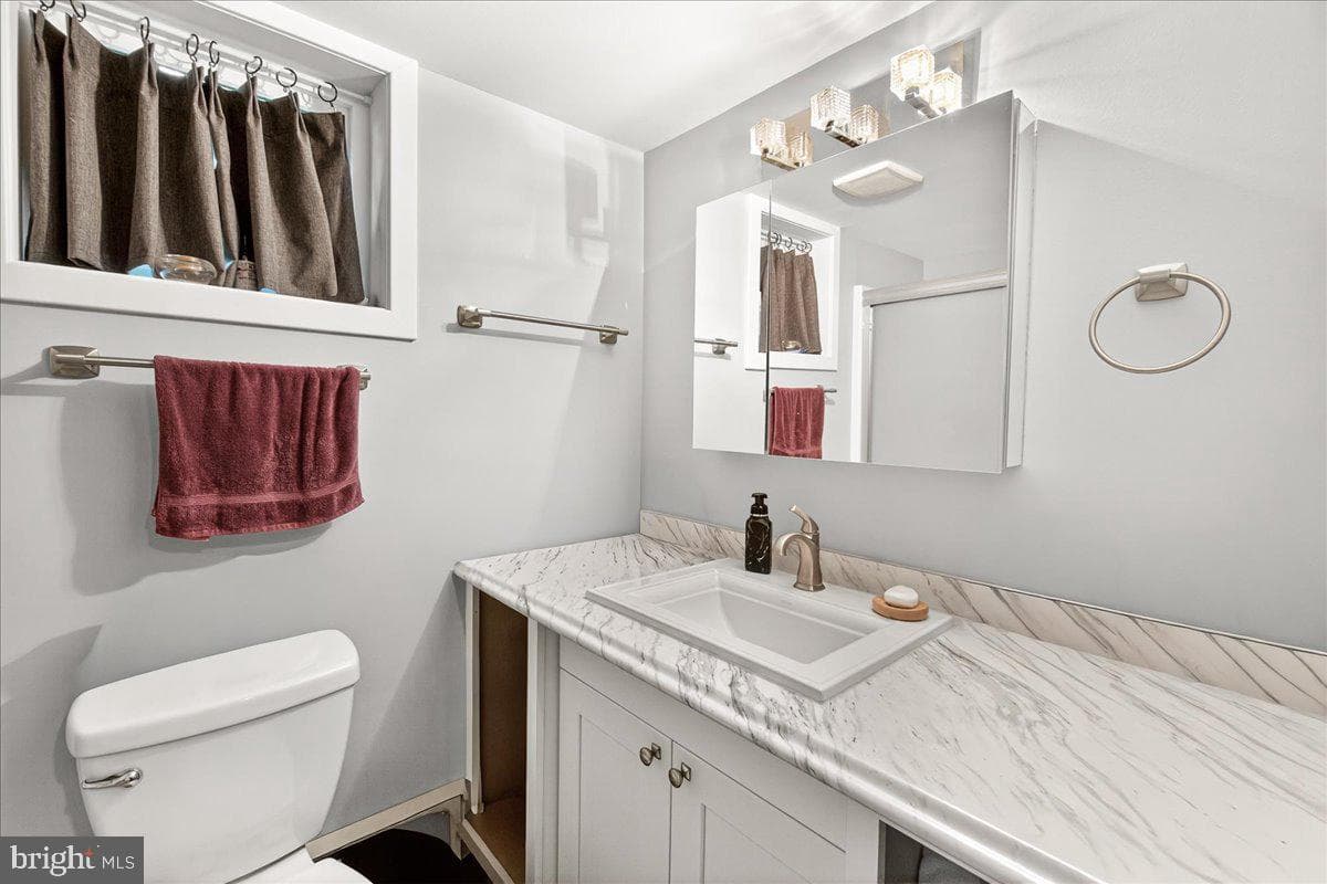10408 Huntley Avenue photo 13