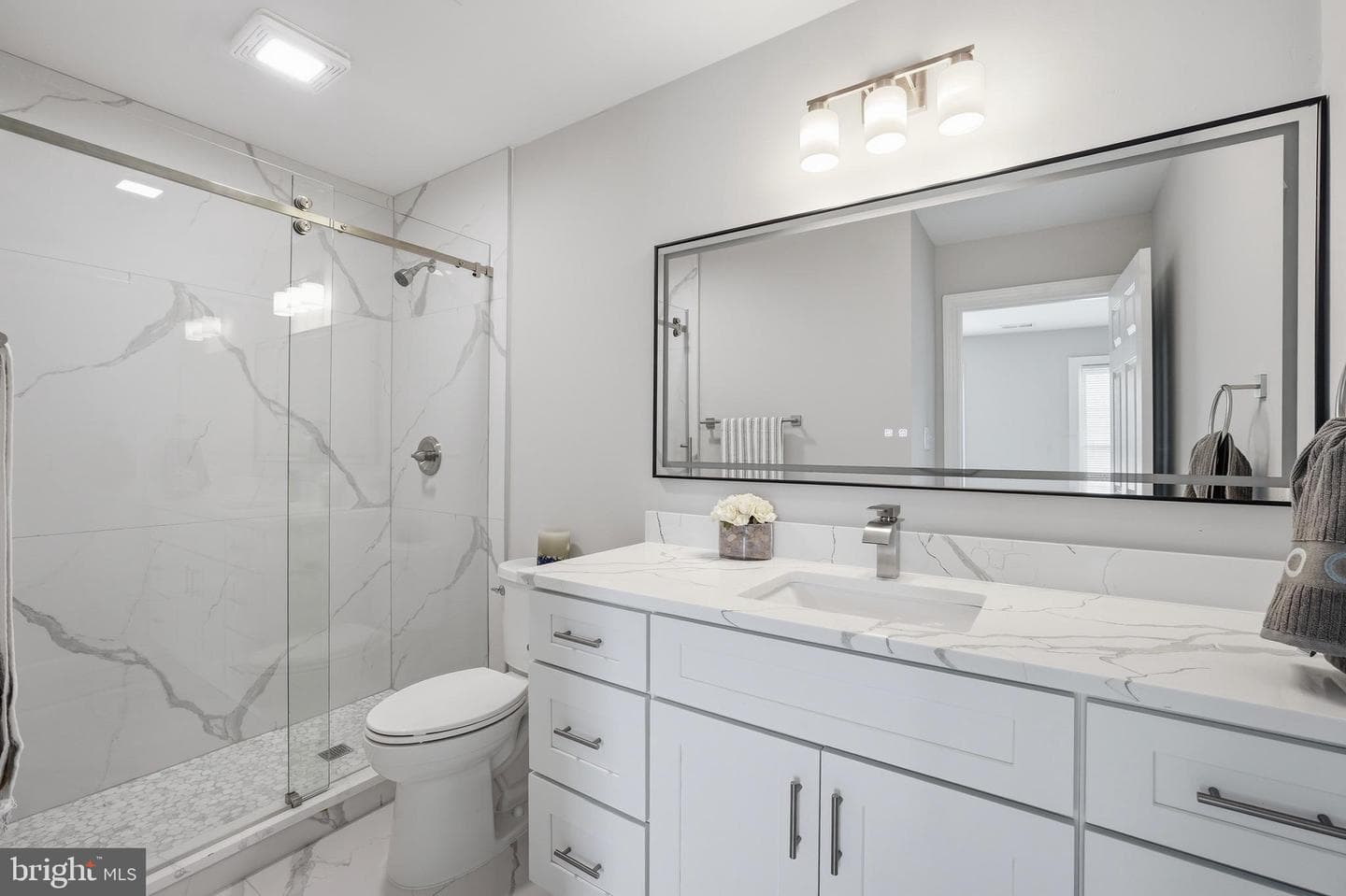 13904 Natia Manor Drive photo 36