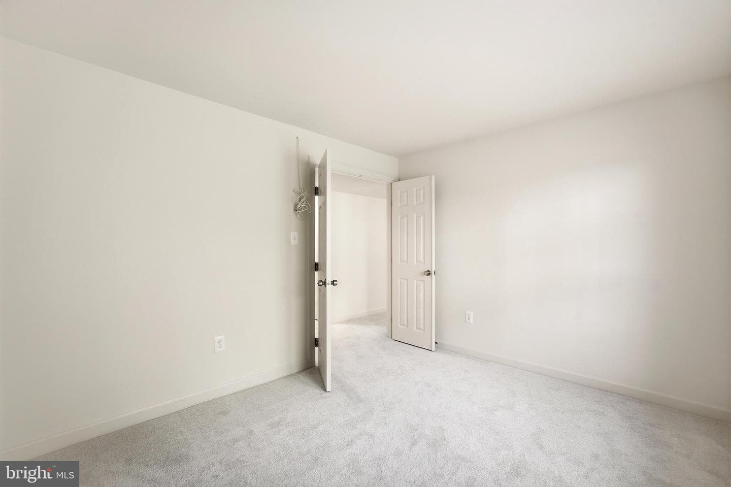 13904 Natia Manor Drive photo 39