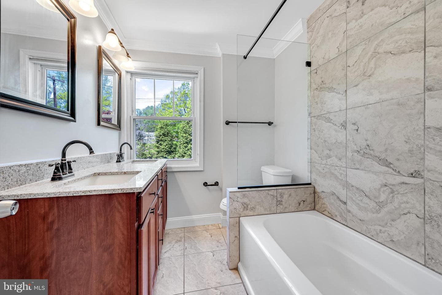 9709 Connecticut Avenue photo 21