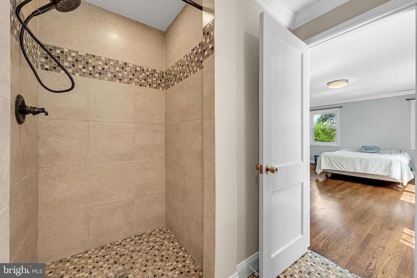 9709 Connecticut Avenue photo 25
