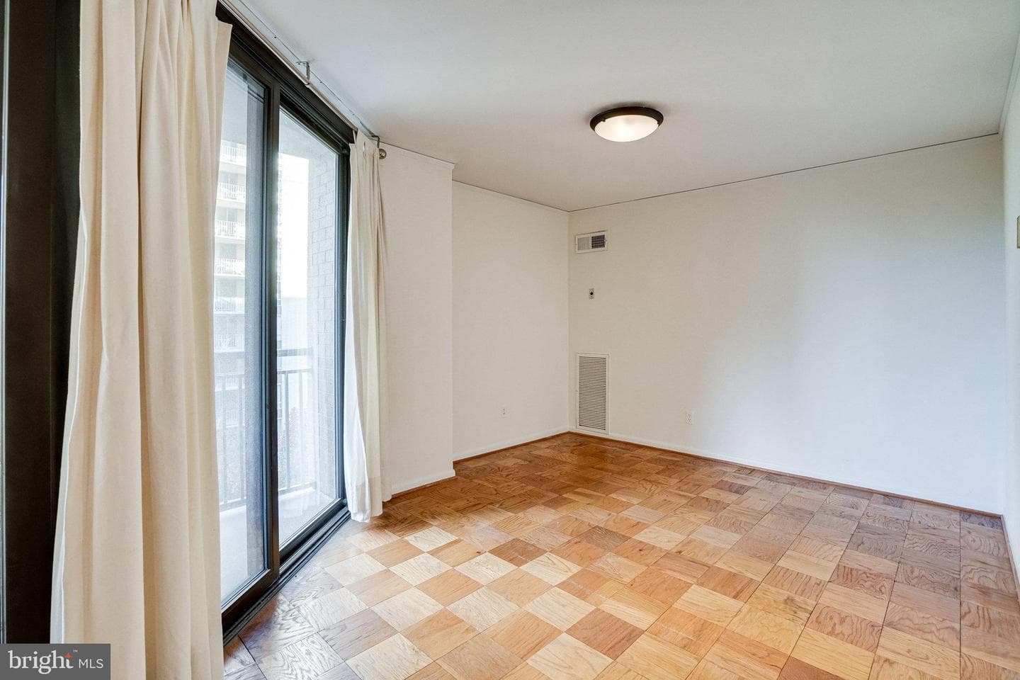 4620 N Park Avenue #709e photo 31
