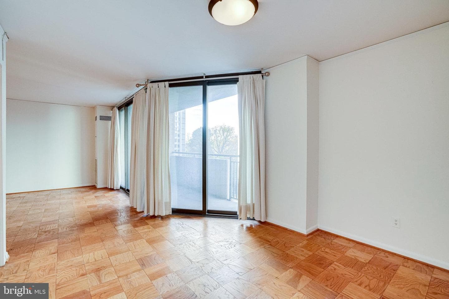 4620 N Park Avenue #709e photo 34