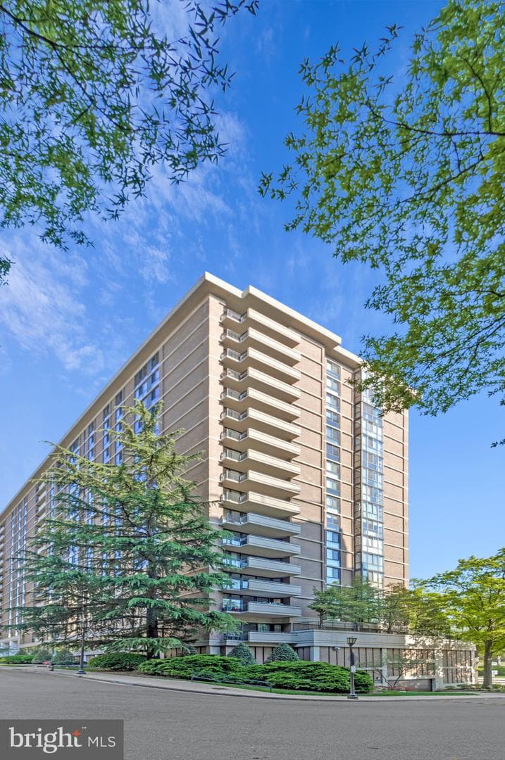 4620 N Park Avenue #709e photo 68