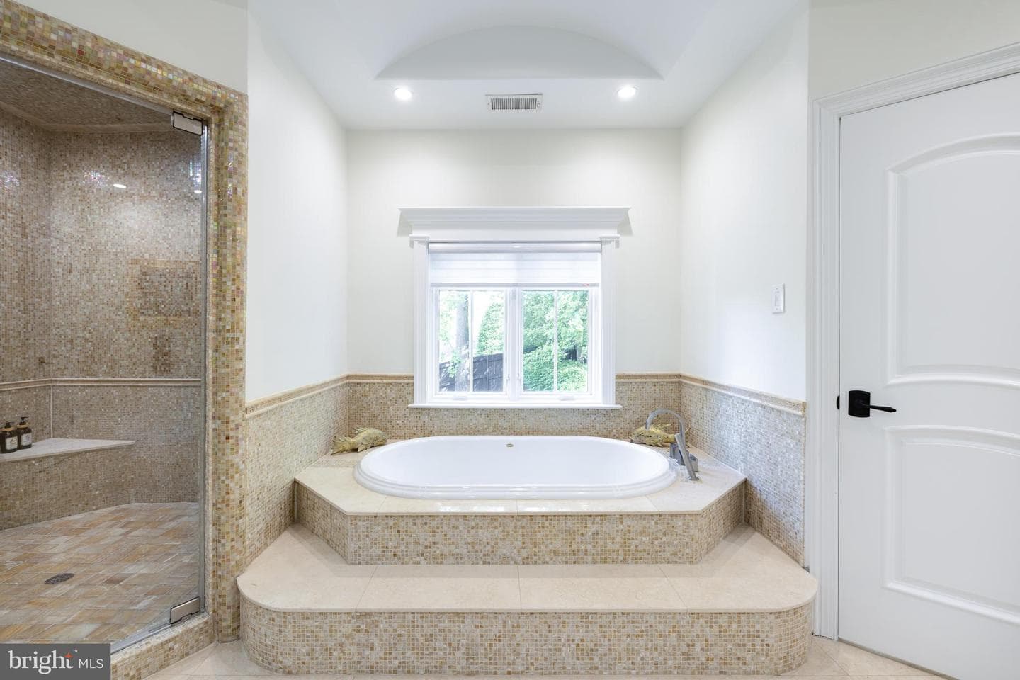 5821 Goldsboro Road photo 36