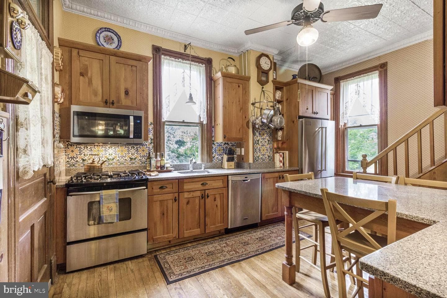 3911 Prospect Street photo 29