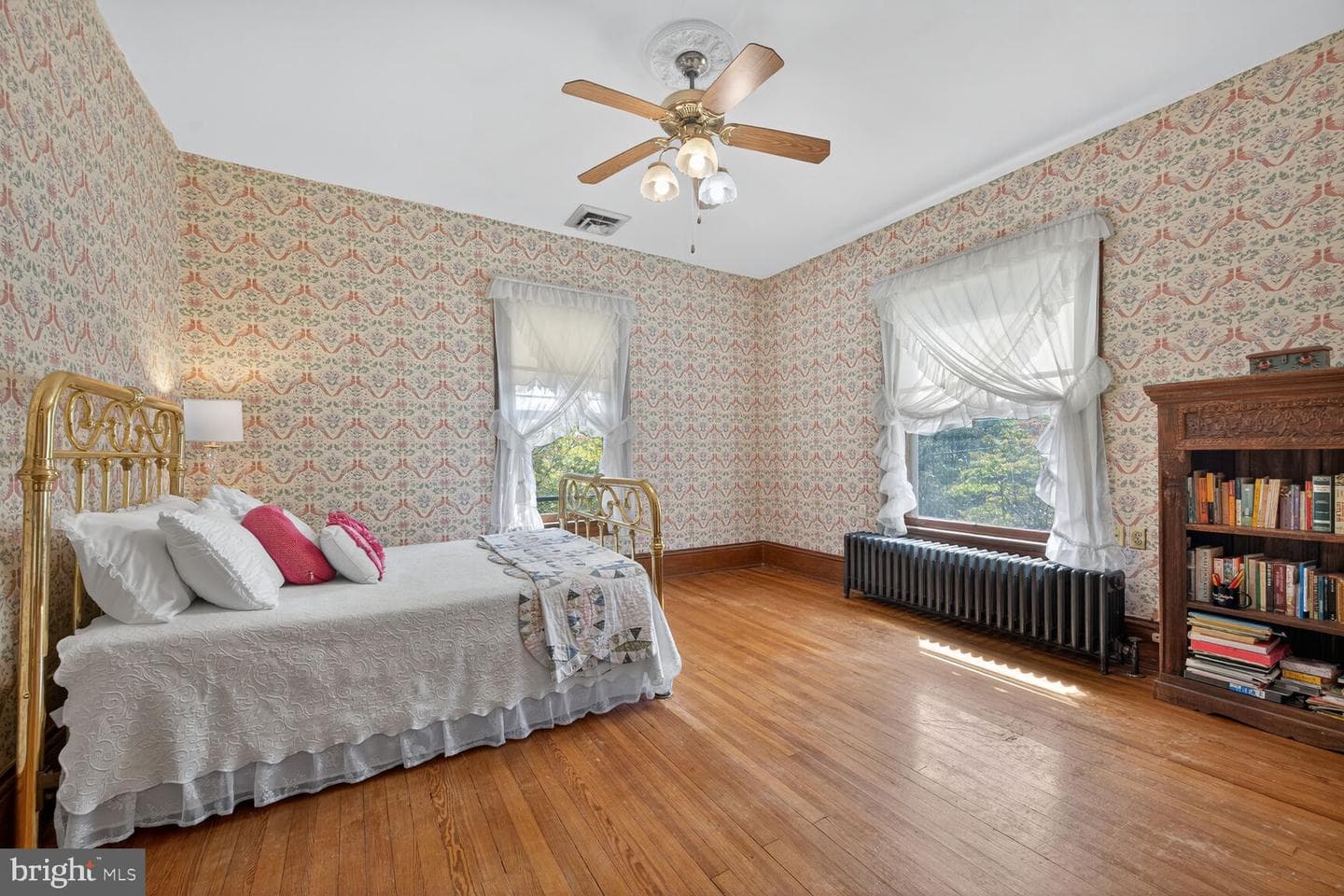 3911 Prospect Street photo 38