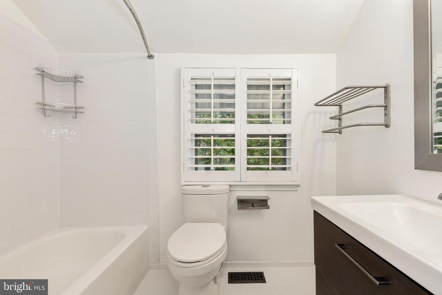 9406 Hale Place photo 19