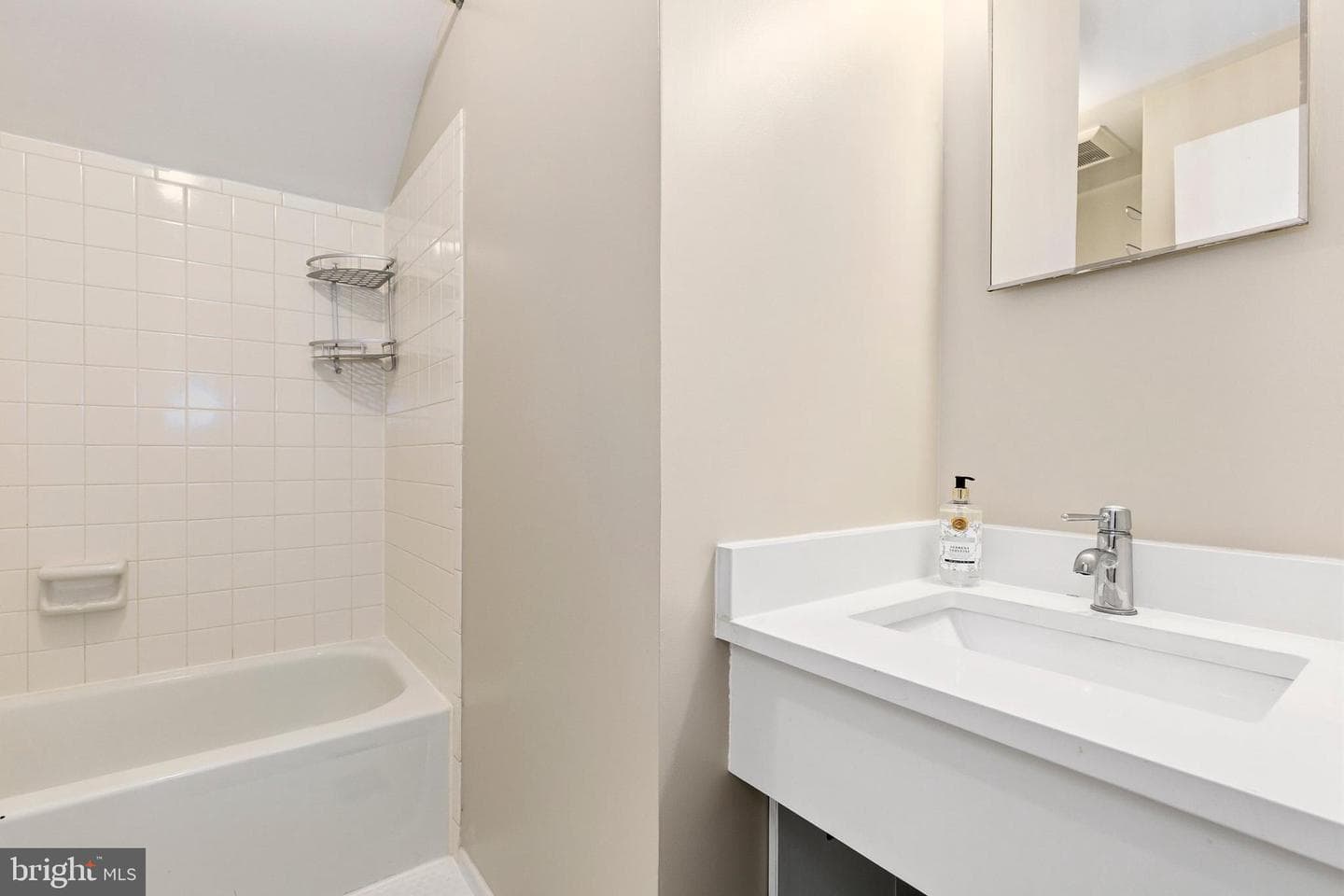 9406 Hale Place photo 24