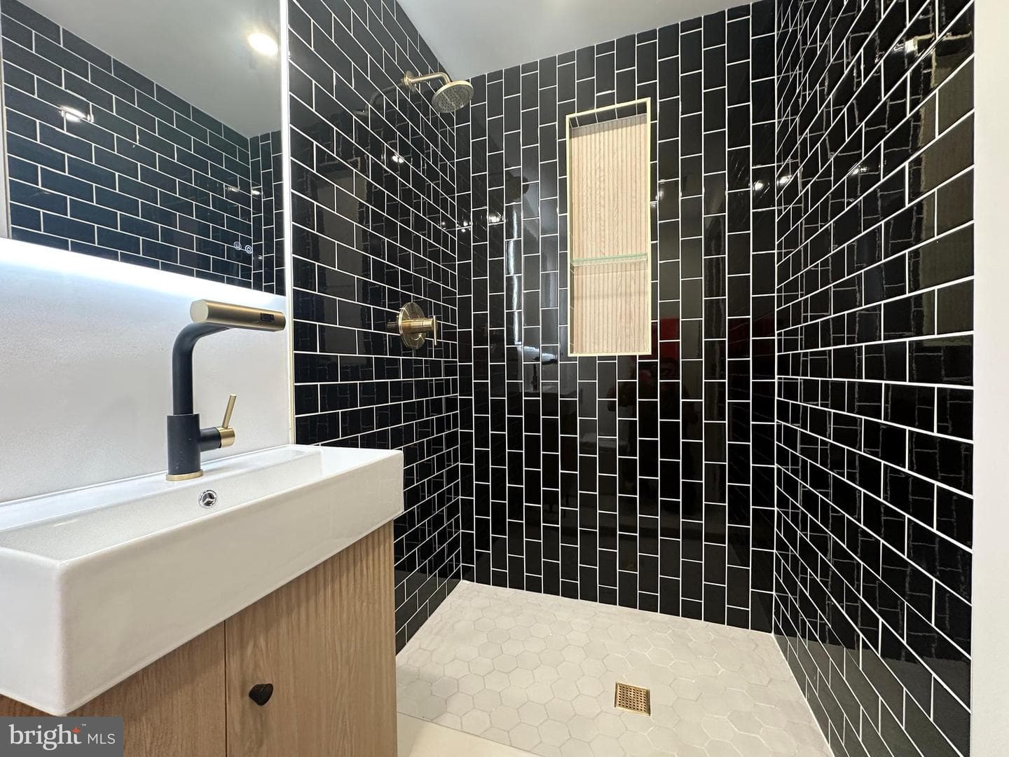 17821 Pond Road photo 29