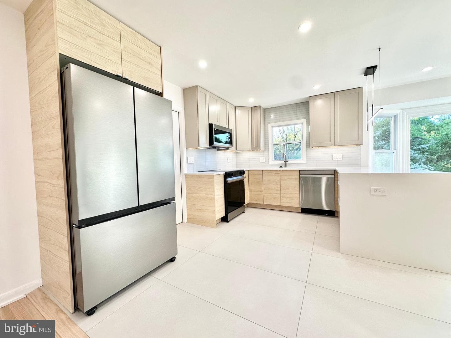 17821 Pond Road photo 8
