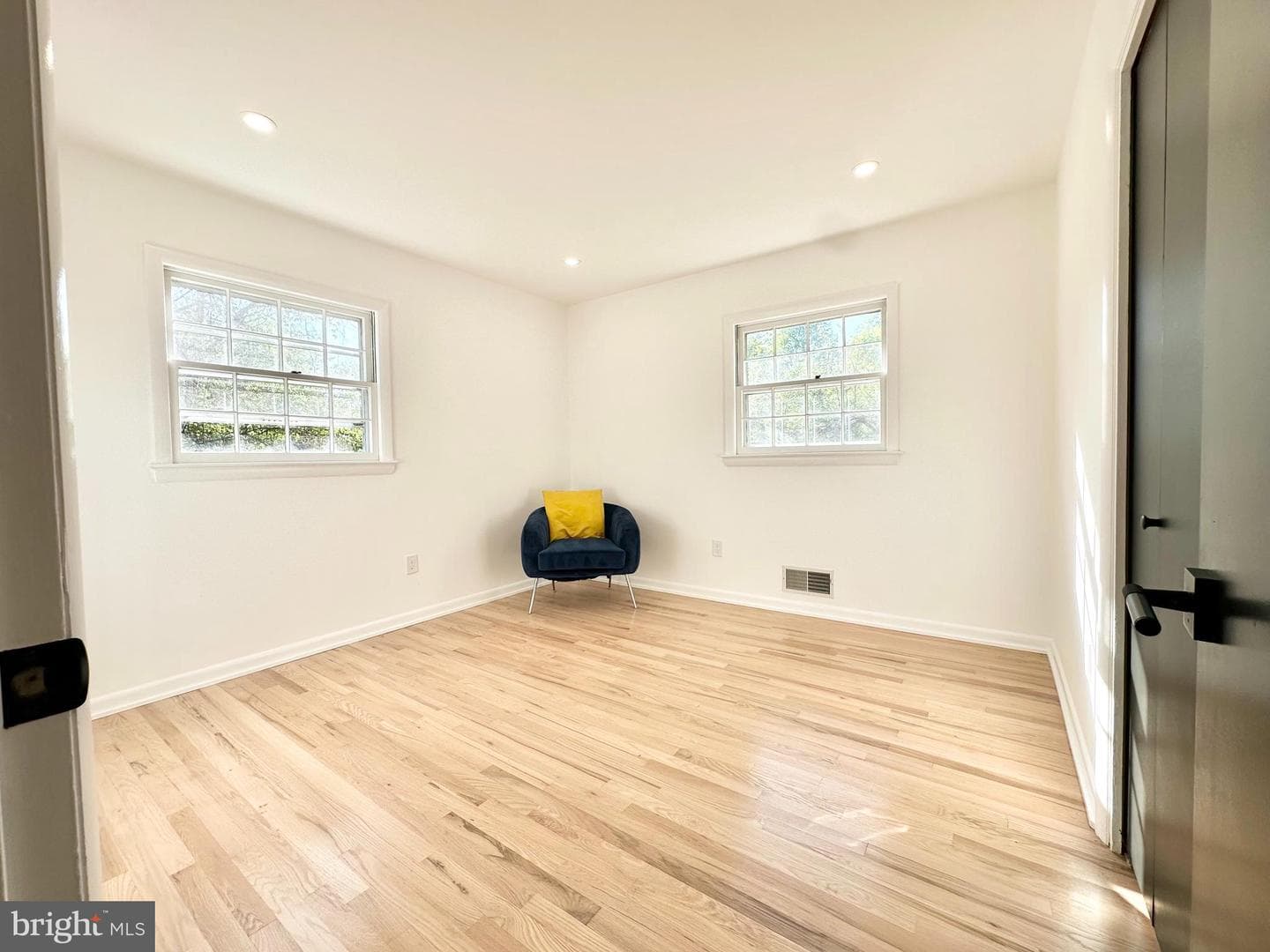 17821 Pond Road photo 83