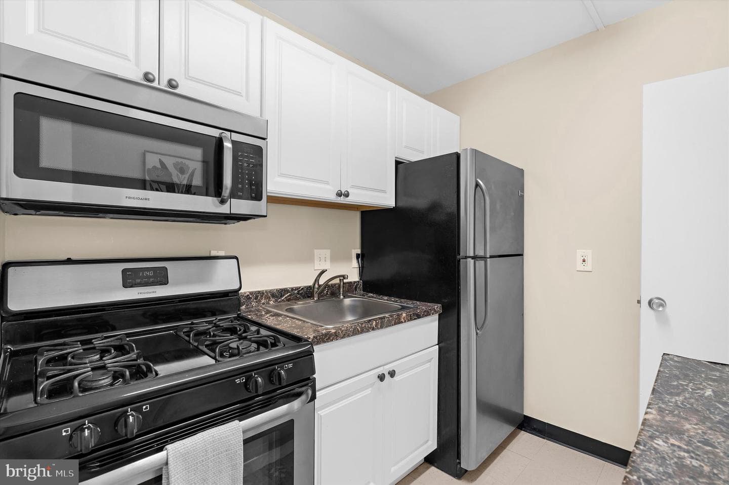 5500 Friendship Boulevard #2329n photo 13