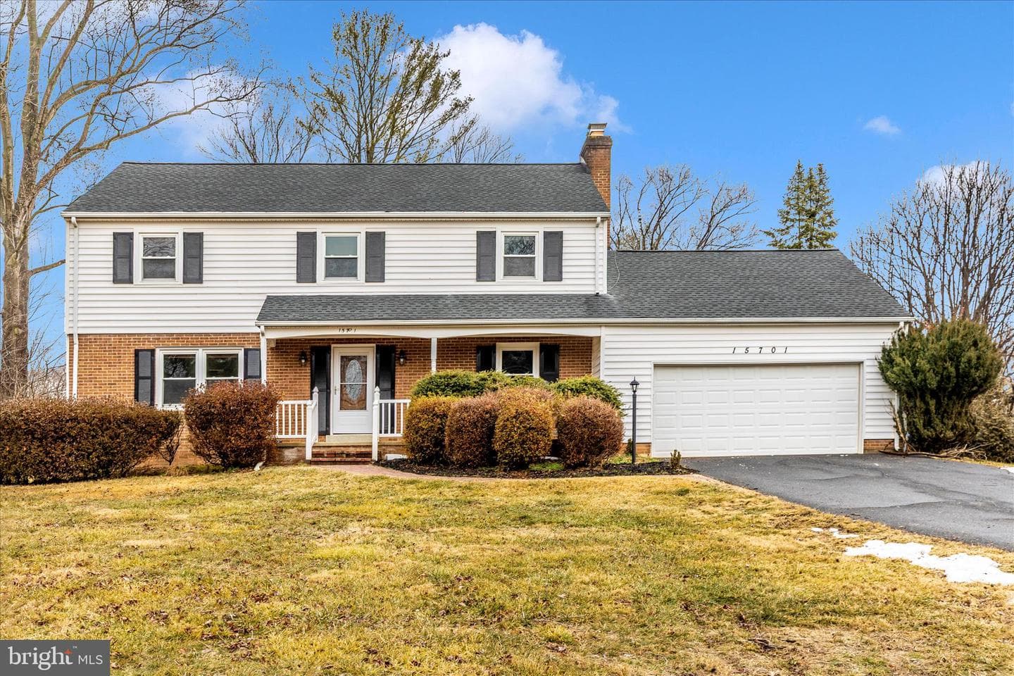 15701 Jones Lane photo 1