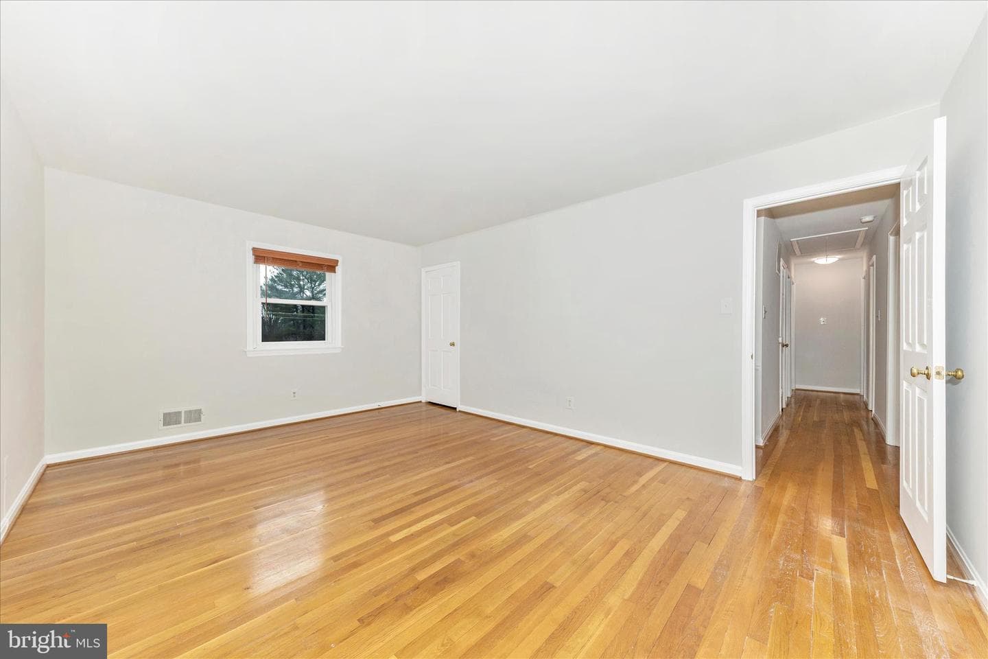 15701 Jones Lane photo 32