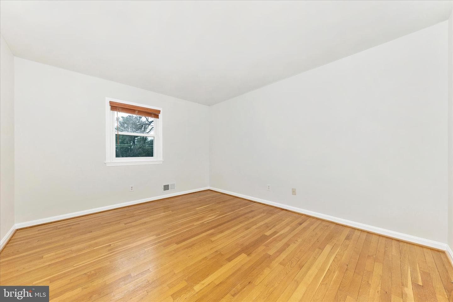 15701 Jones Lane photo 39
