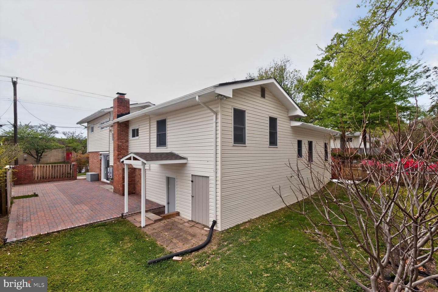 2000 Mcauliffe Drive photo 42