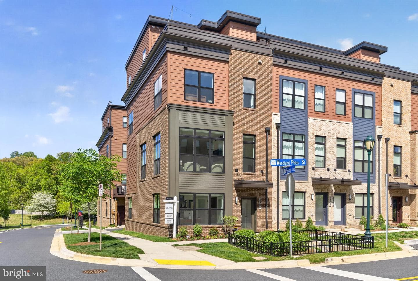 3301 Woodland Phlox Street, Rockville