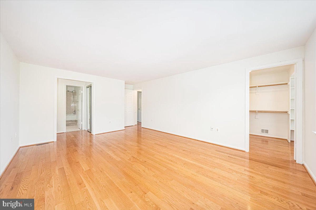 7201 Dubuque Court photo 28