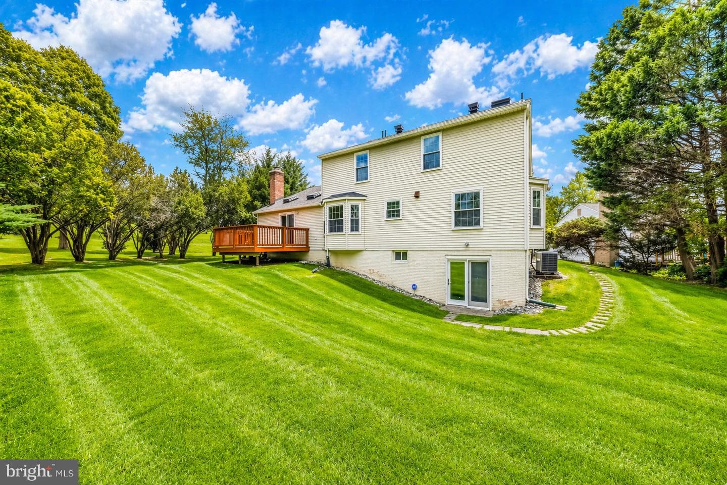 7201 Dubuque Court photo 48