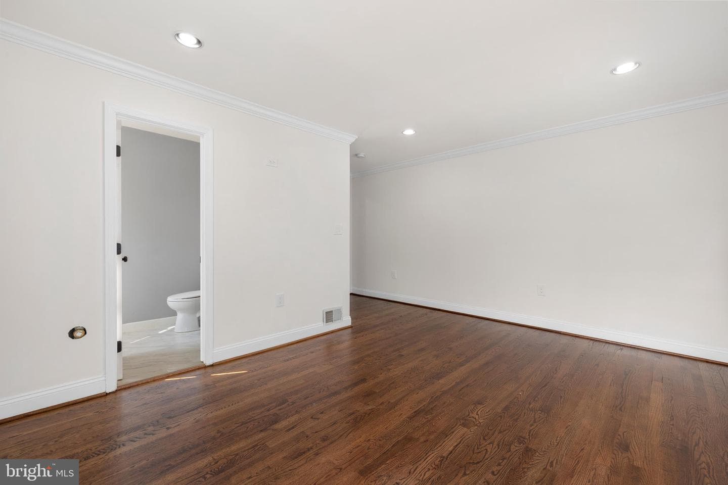 12025 Claridge Road photo 14