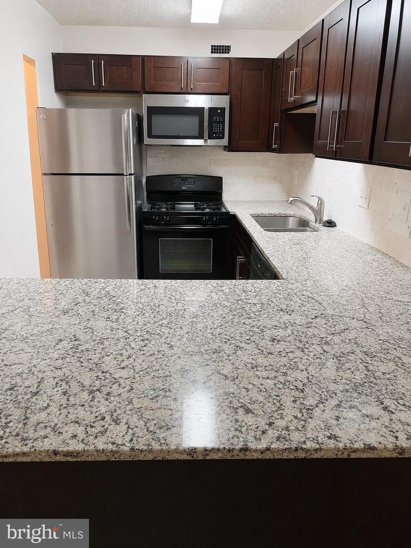5225 Pooks Hill Road #1814s photo 2
