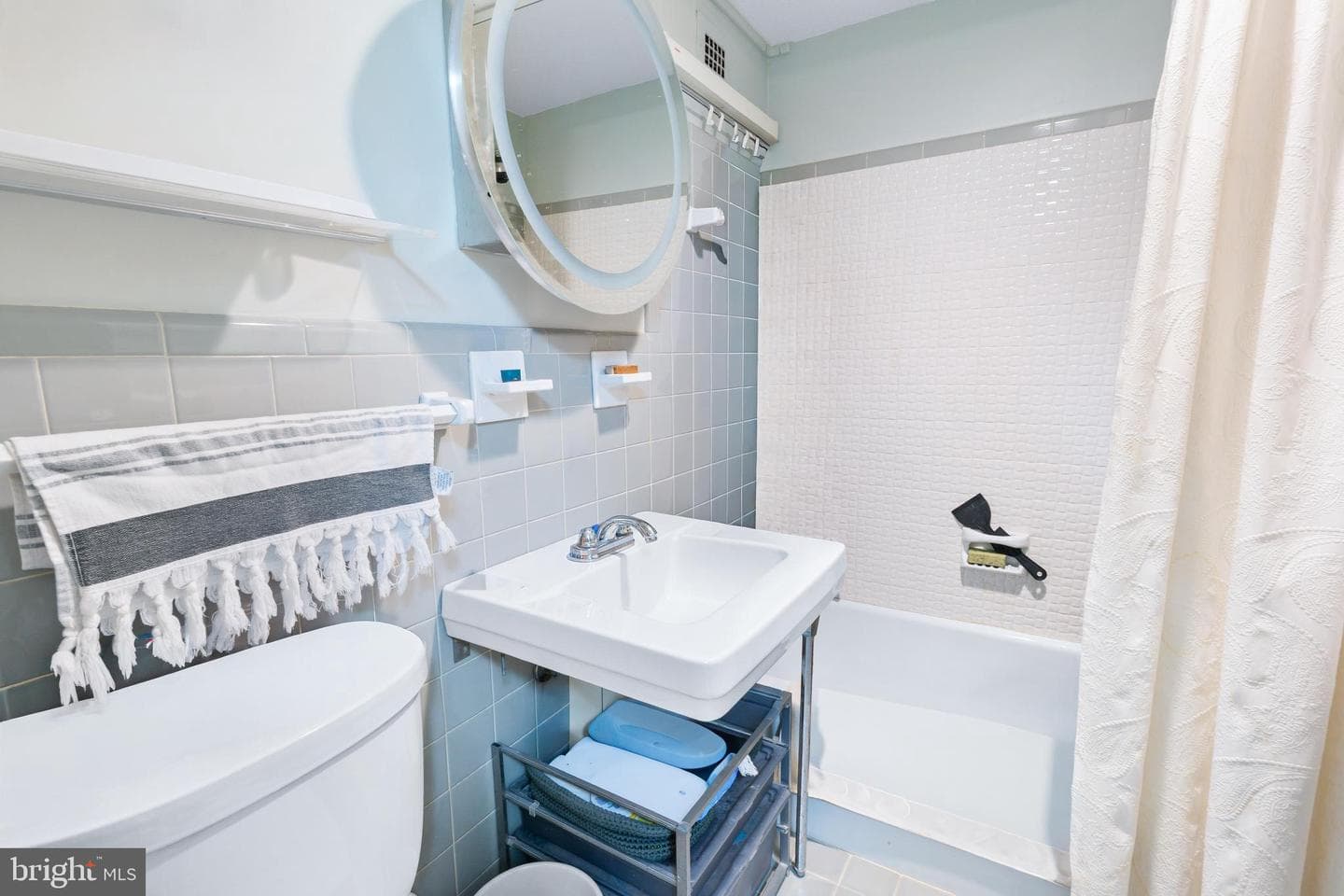 10401 Grosvenor Place #1009 photo 16