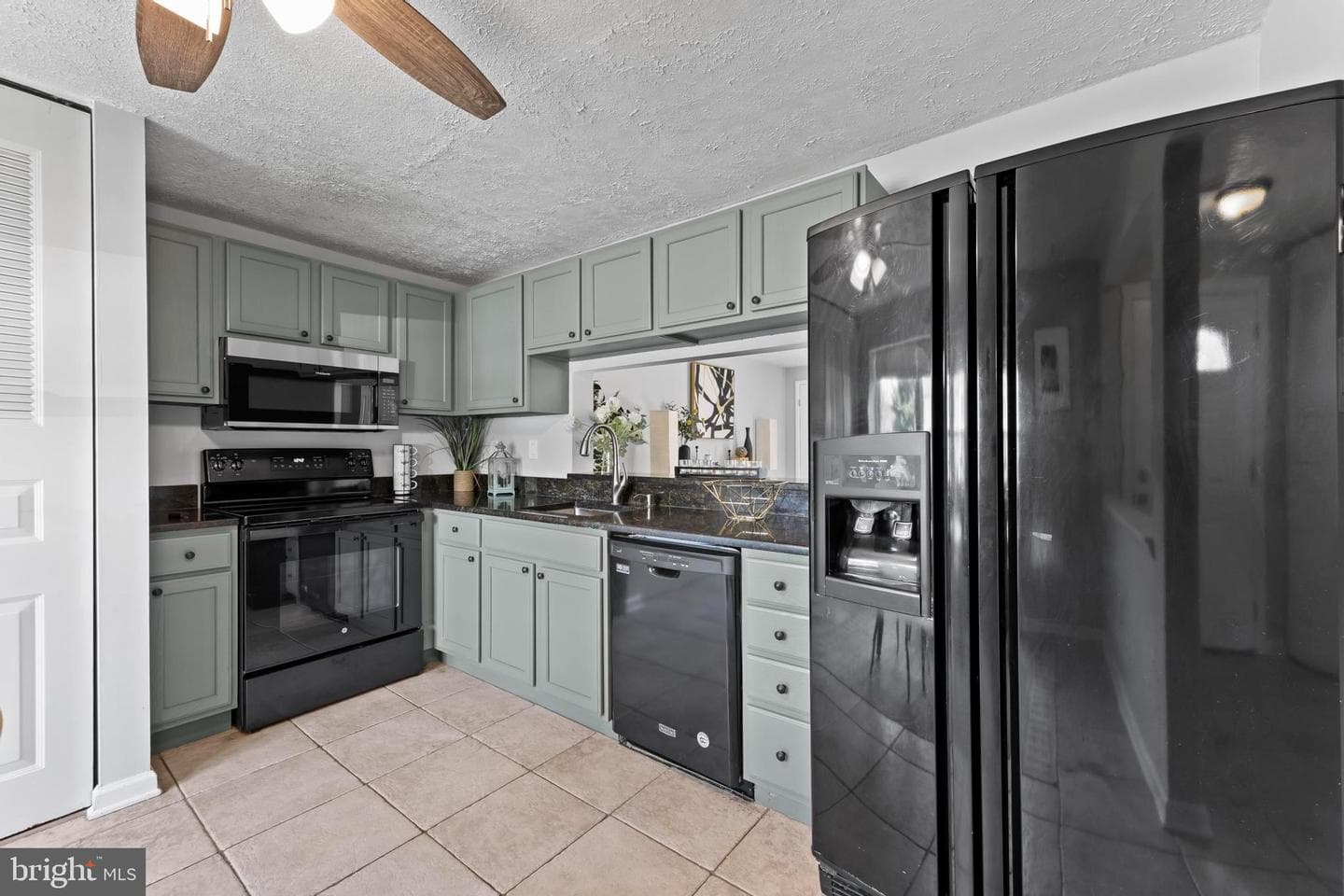 19916 Cedarbluff Drive photo 9