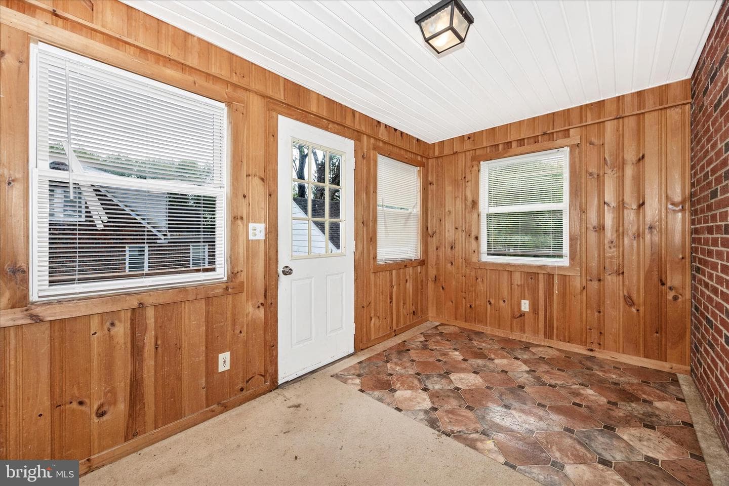25628 Ridge Road photo 17