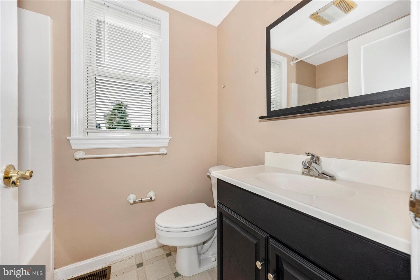 25628 Ridge Road photo 23