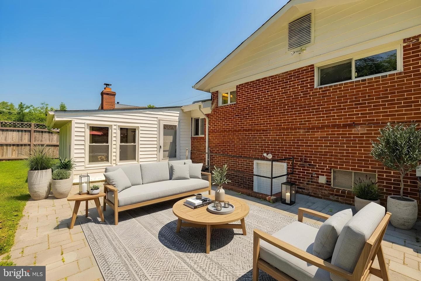 9512 Flower Avenue photo 30