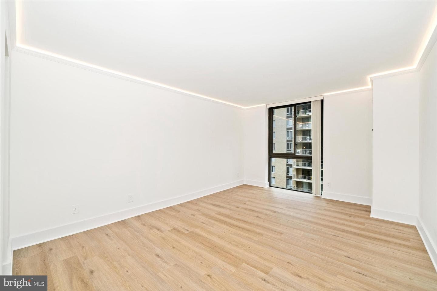 4620 N Park Avenue #902w photo 10
