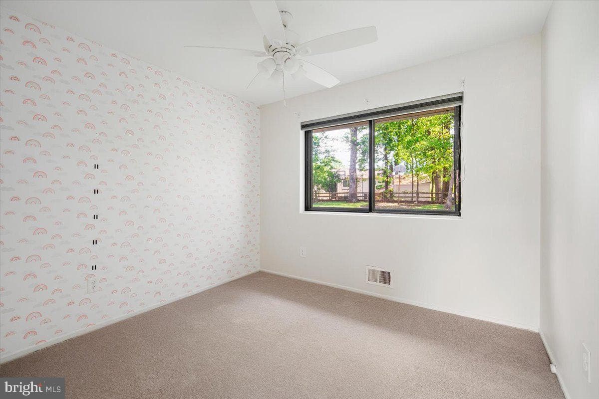 3912 Gelding Lane photo 18