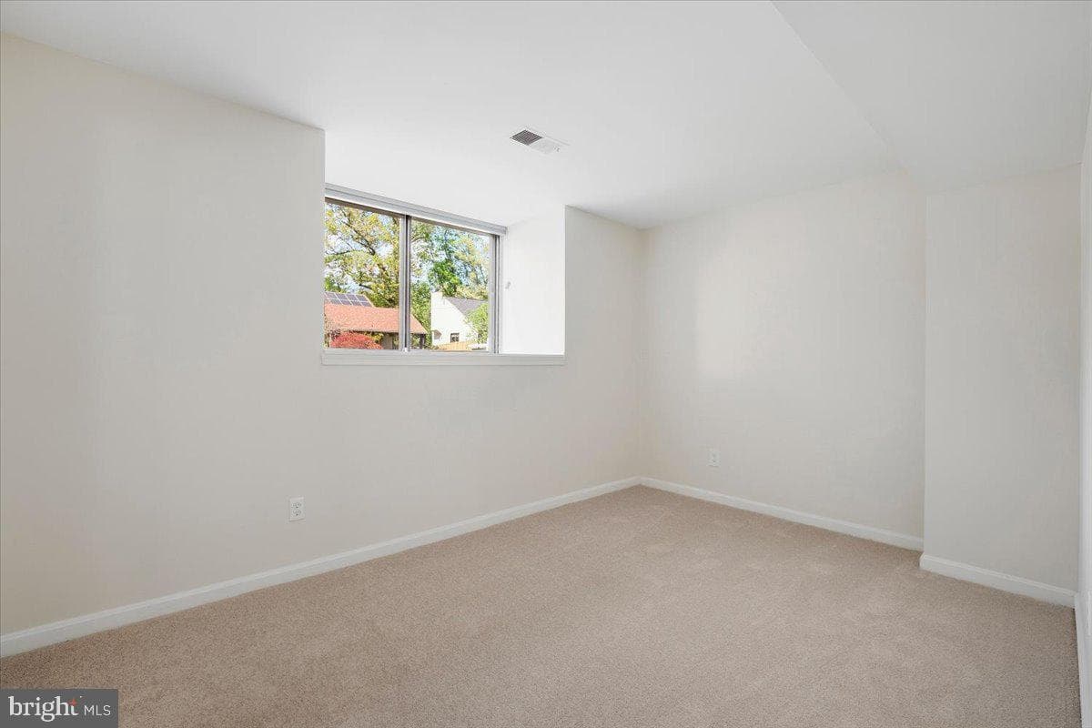 3912 Gelding Lane photo 26