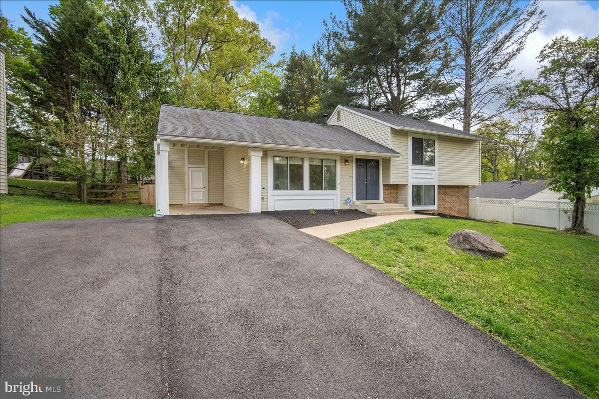 3912 Gelding Lane photo 40