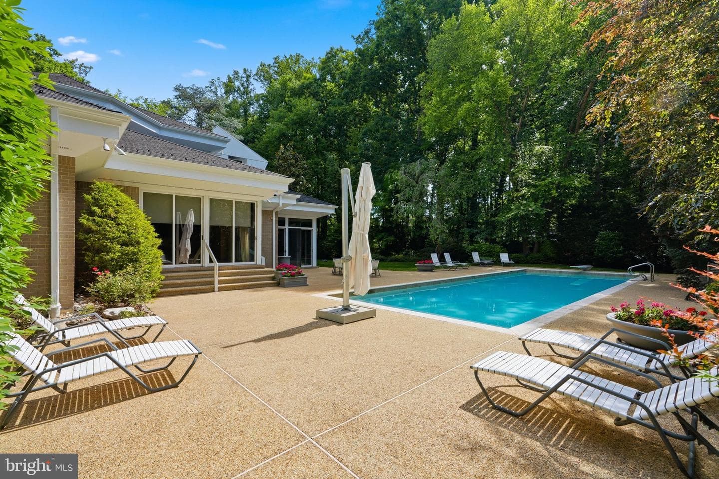 9 Oaklyn Court photo 18