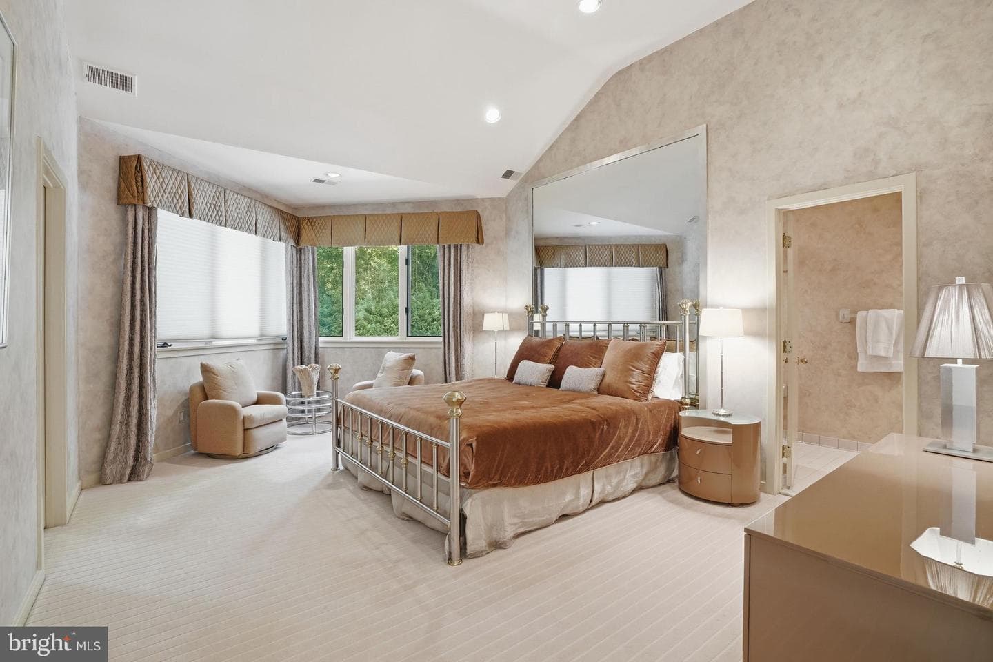 9 Oaklyn Court photo 27