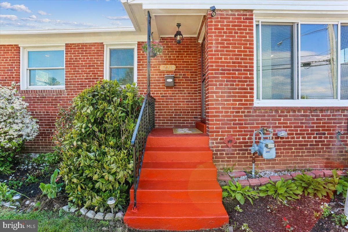 12218 Connecticut Avenue photo 14