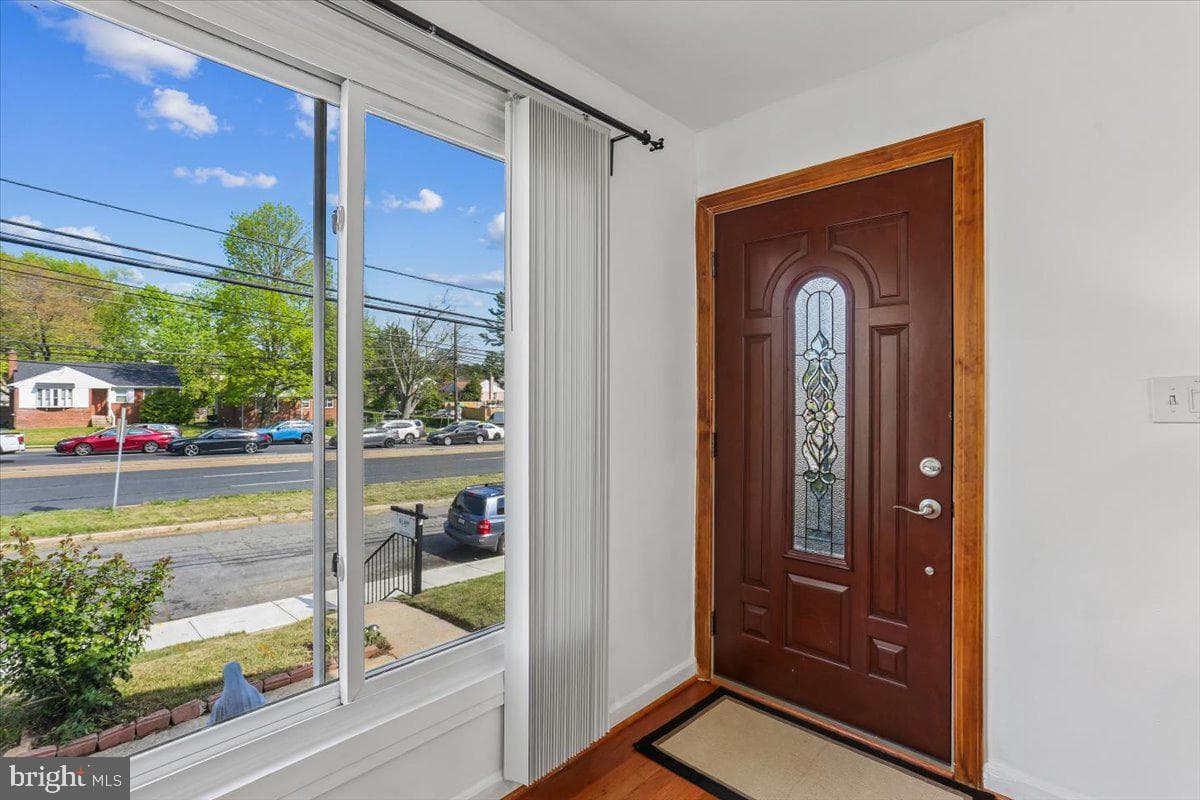 12218 Connecticut Avenue photo 15