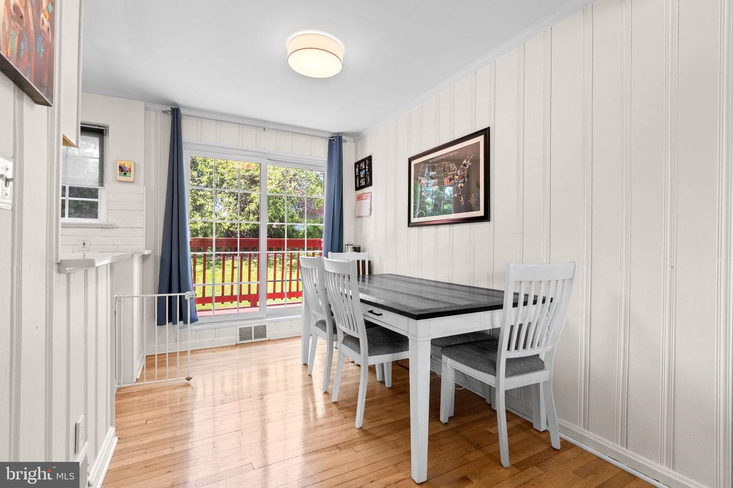 10310 Brunswick Avenue photo 11