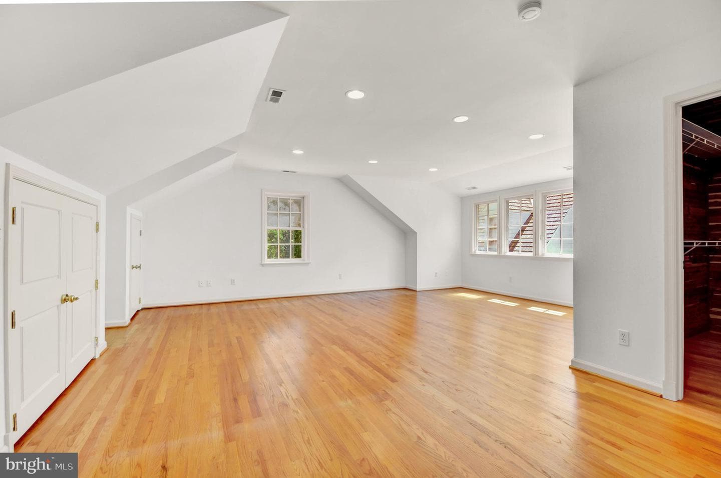 10936 Martingale Court photo 34