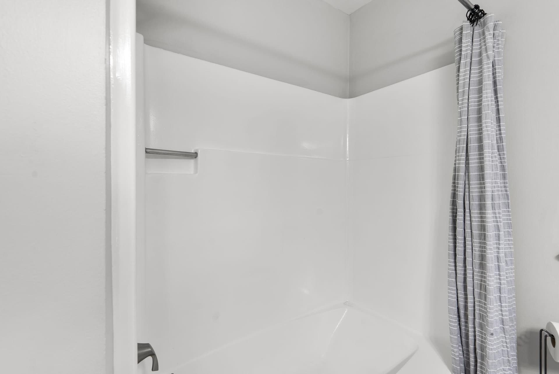 12410 Piedmont Road photo 36