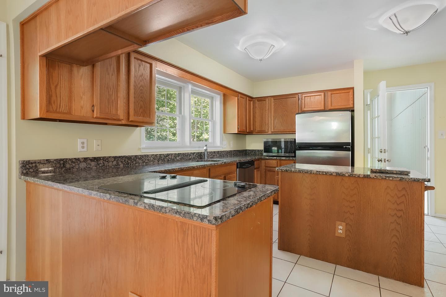 14520 Pebble Hill Lane photo 18