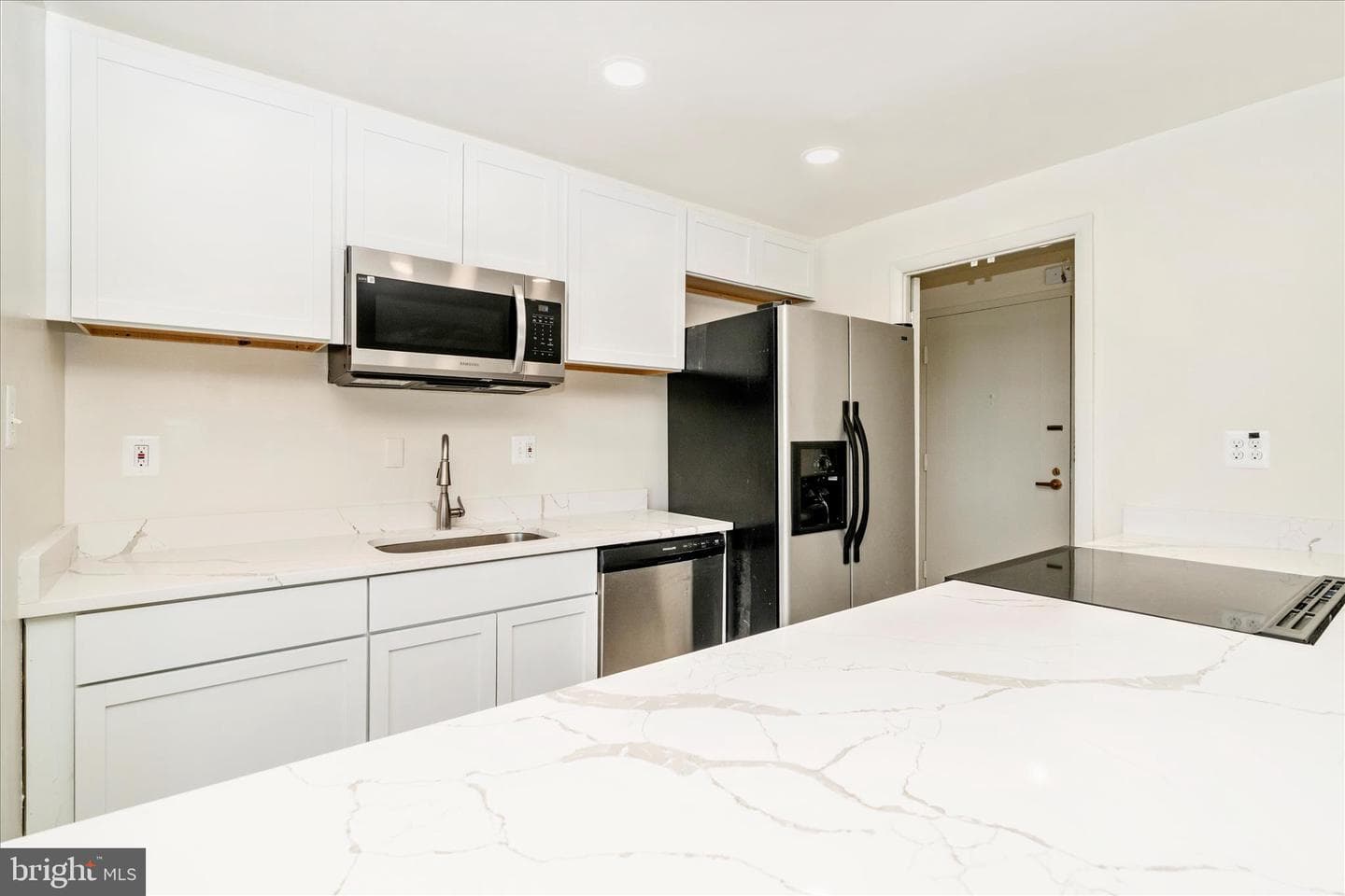 9701 Fields Road #2501 photo 11
