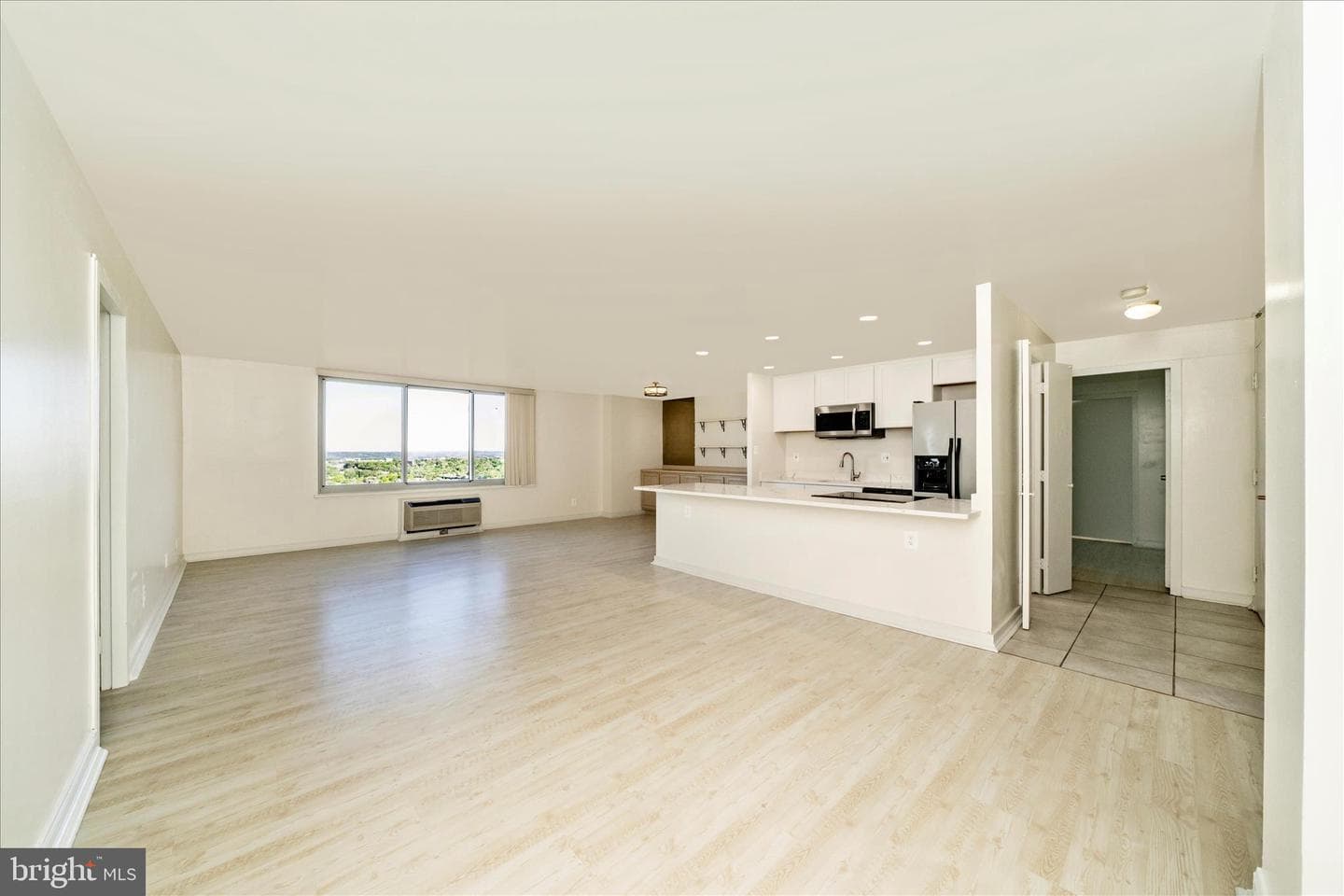 9701 Fields Road #2501 photo 4