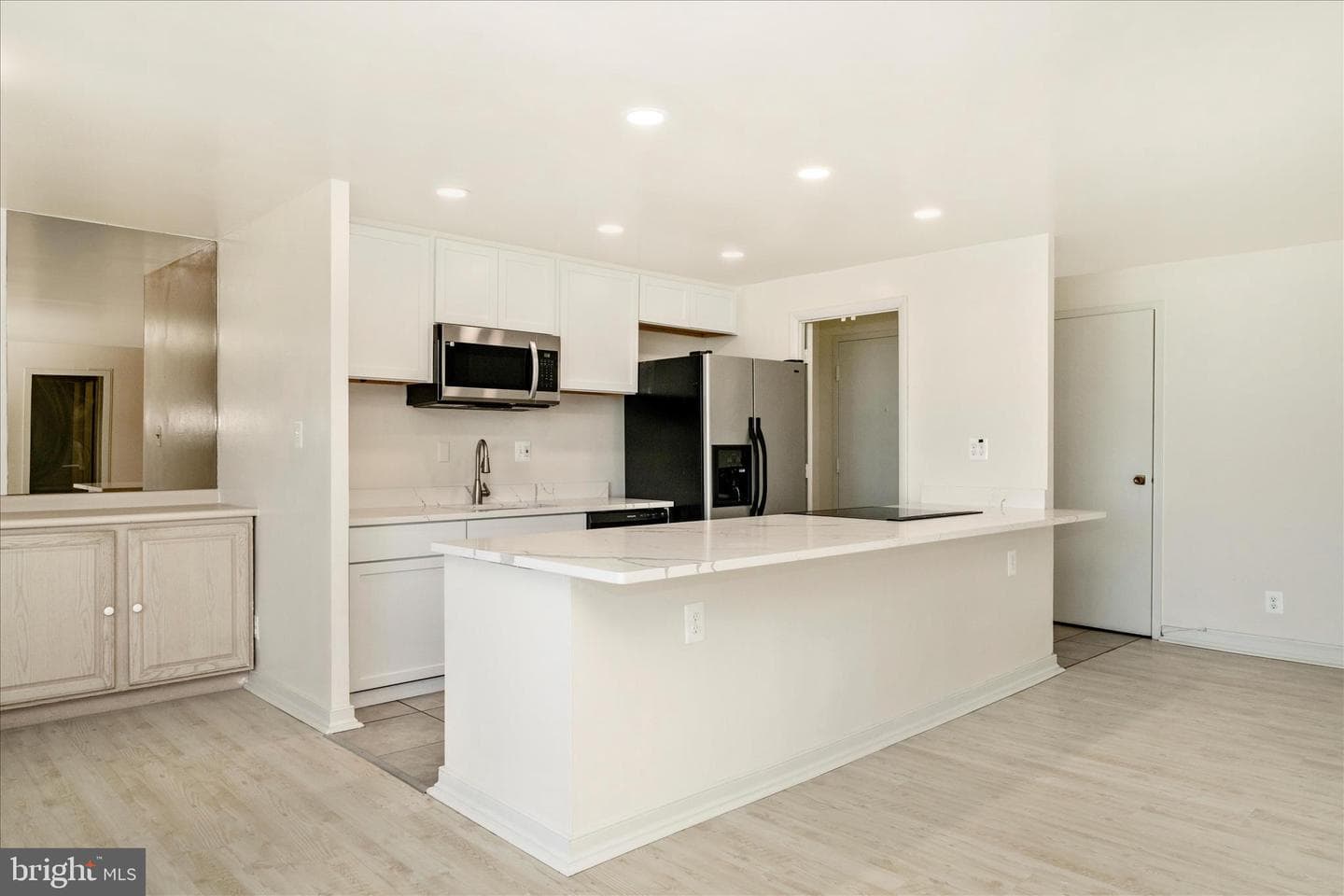 9701 Fields Road #2501 photo 5