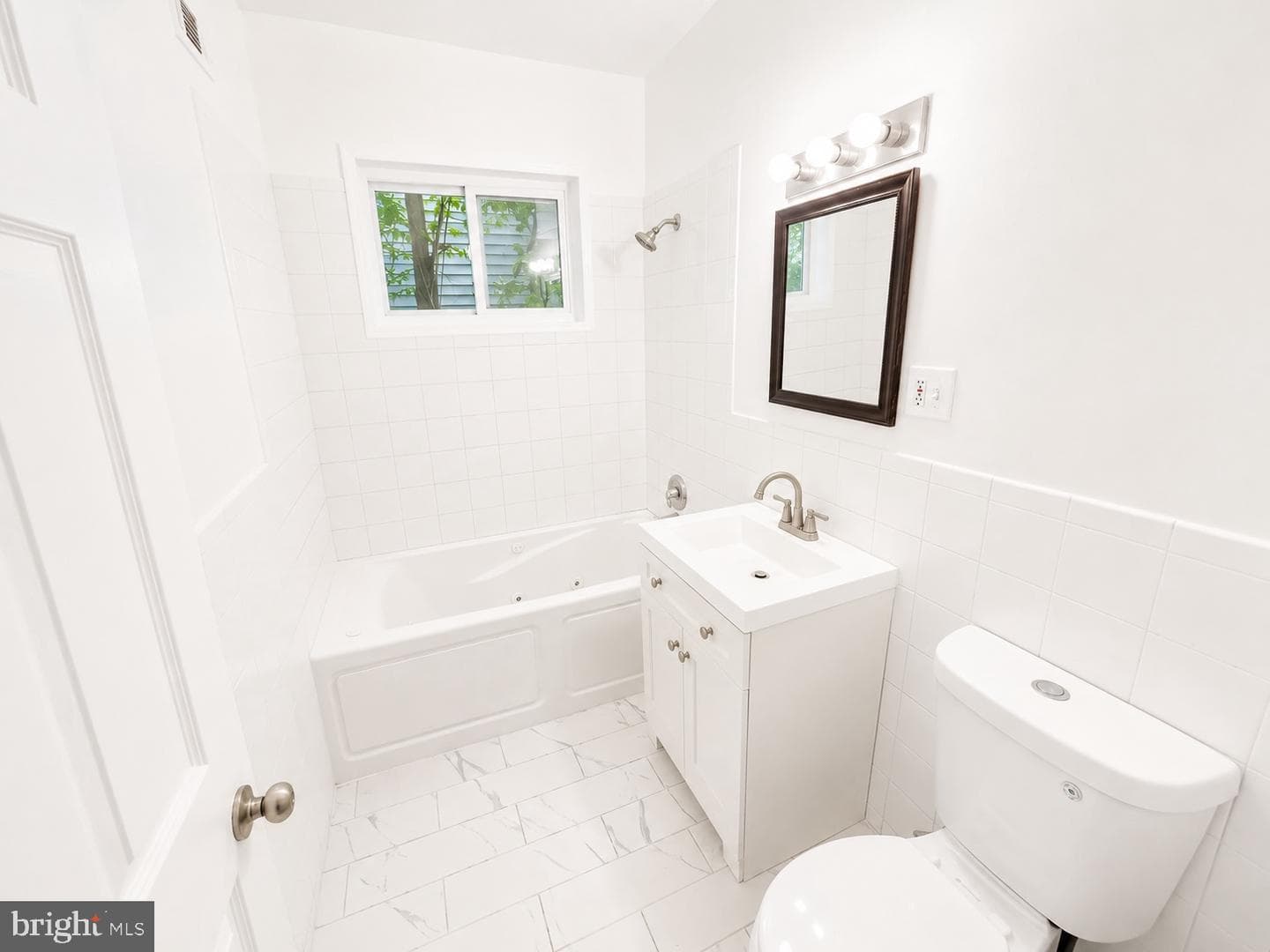 8210 Tahona Drive photo 19