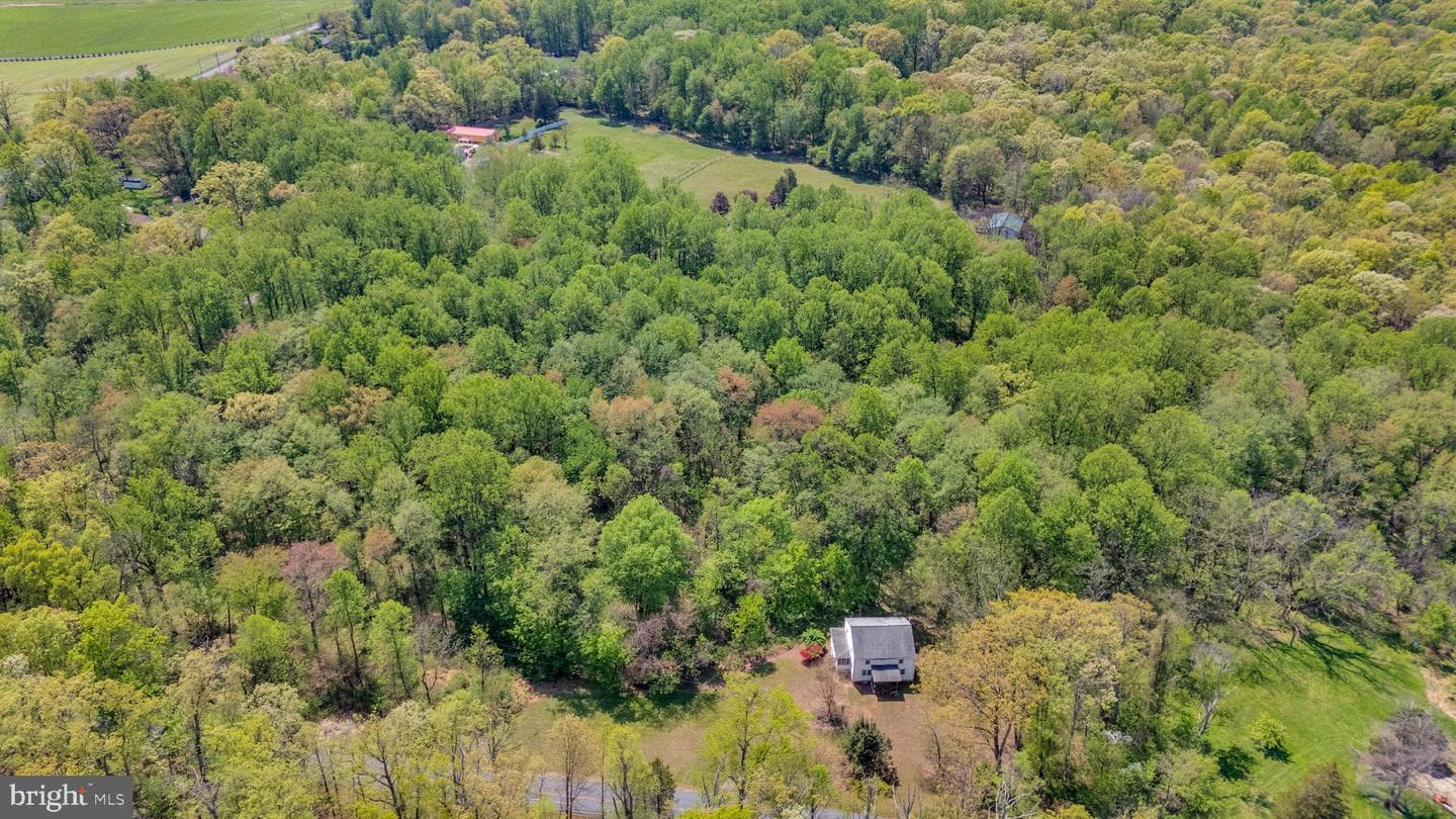 20730 Big Woods Road, Dickerson