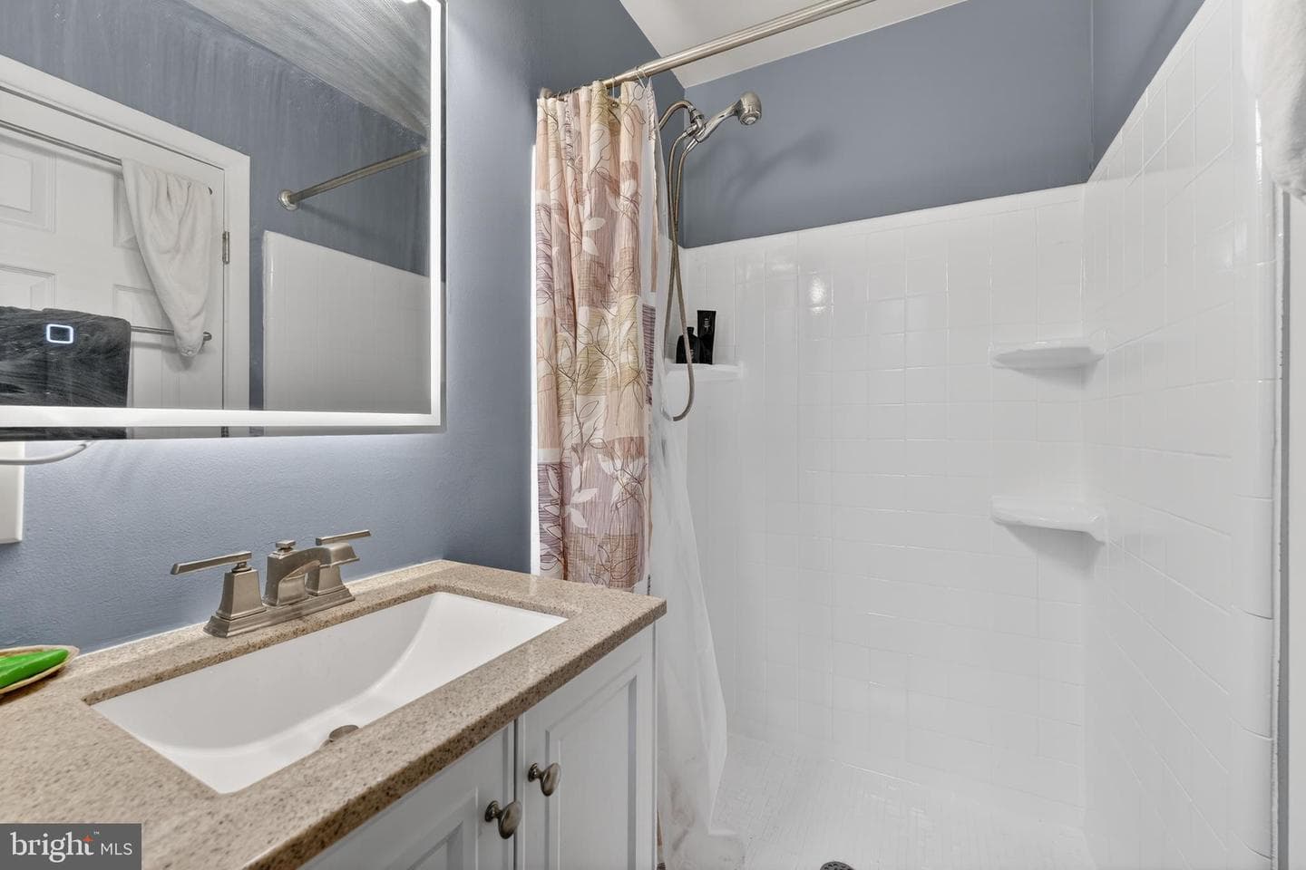 1008 Robroy Drive photo 18